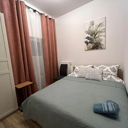 New Comfortable With Patio On Klimeckiego Street Appartement